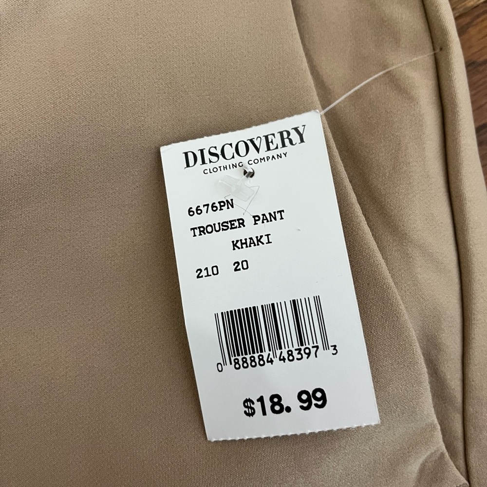 Love Tree womens Khaki pants - Picture 4 of 4